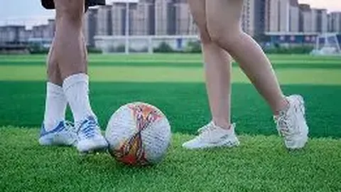 冬训佳绩：周娅菲、杨杰在攀岩选拔赛中夺冠